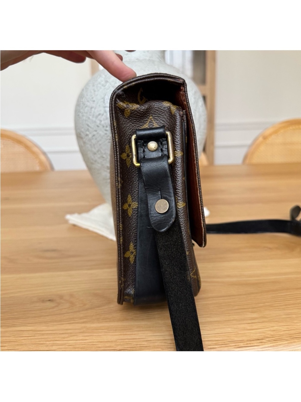 ✅AUTH✅LOUIS VUITTON CARTOUCHIERE MM CROSSBODY BAG - Picture 5 of 13